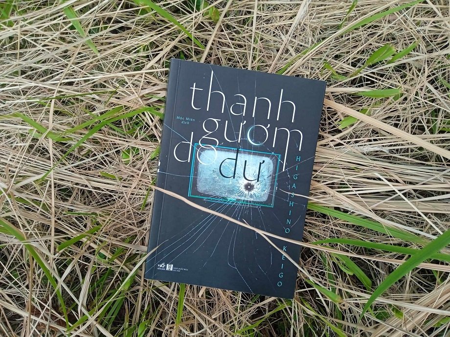 Bìa sách Thanh gươm do dự bản Nhã Nam