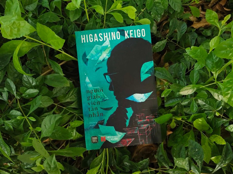 Review sách Người giáo viên tàn nhẫn