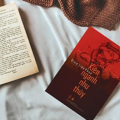 Kiên ngạnh như thủy – Câu chuyện kể từ pháp trường: Bức tranh châm biếm Cách mạng Văn hóa