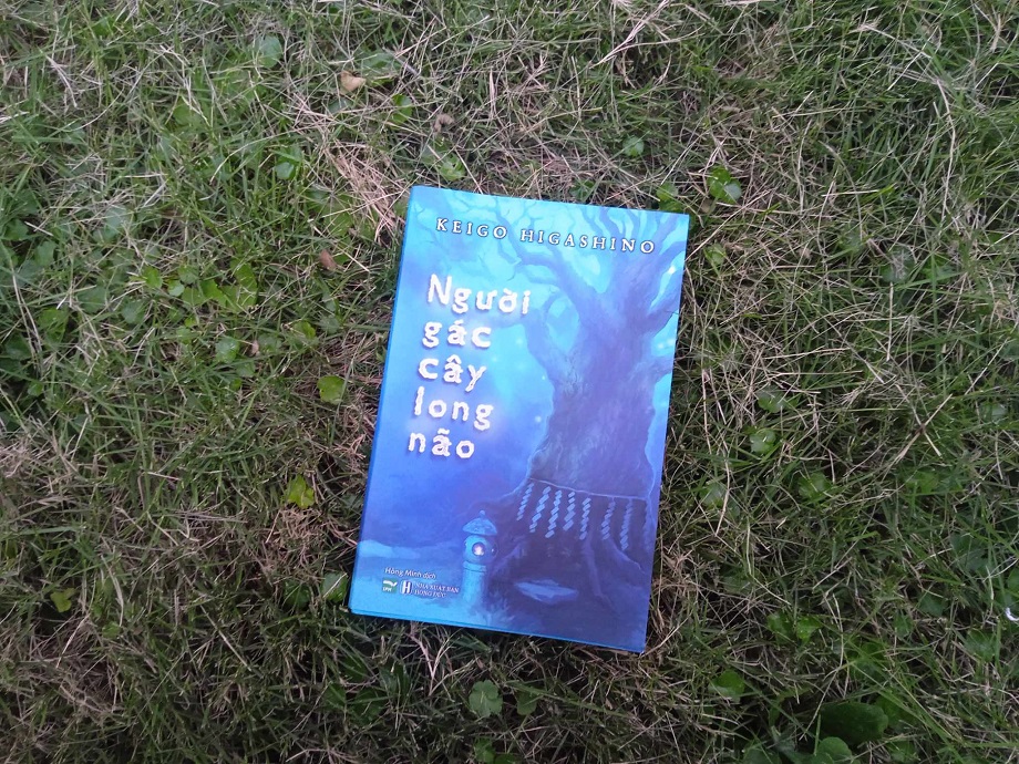 Người gác cây long não – Người canh gác “thỉnh nguyện” của con người