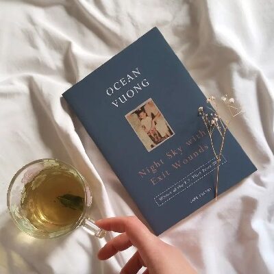 Night Sky with Exit Wounds: Tập thơ định danh Ocean Vuong trên thi đàn thế giới