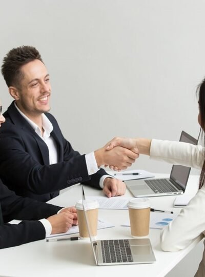 Đọc sách gì để “phỏng vấn đâu thắng đó”? Gợi ý không nên bỏ qua